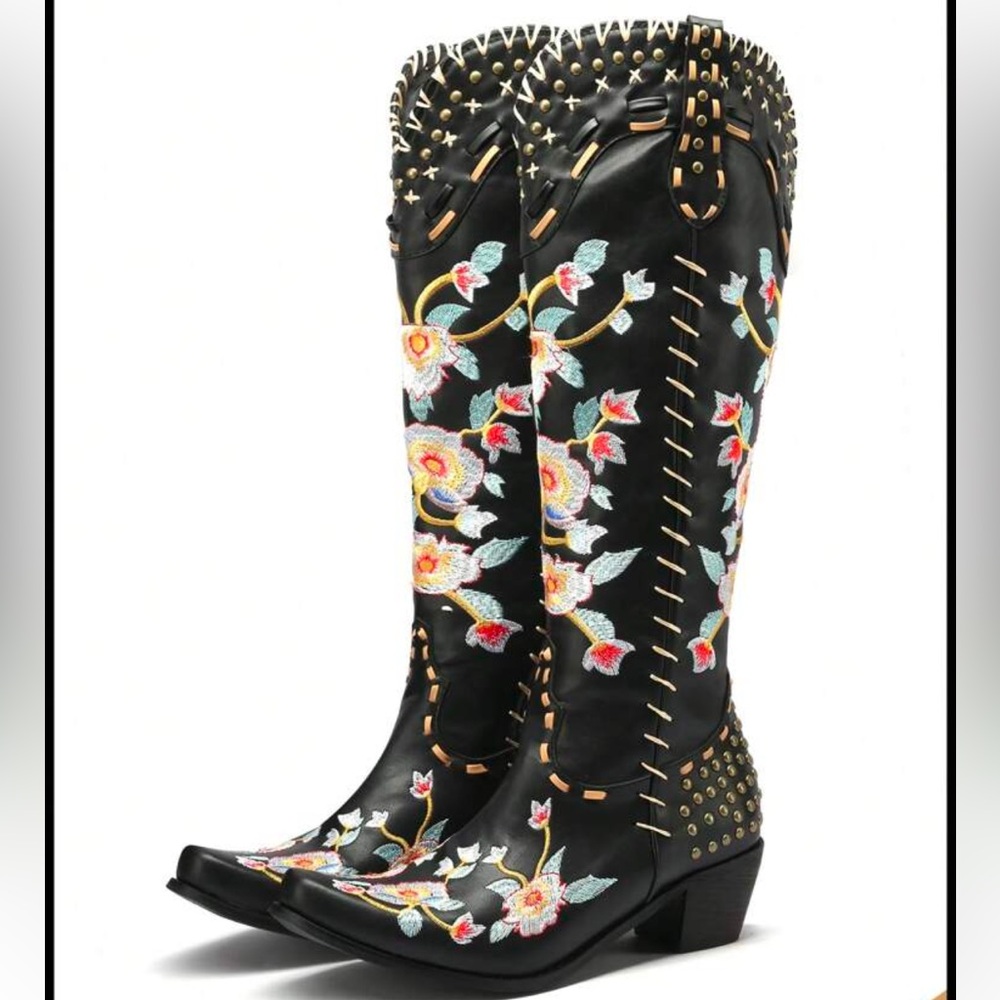Embroidered Black Heeled Boots